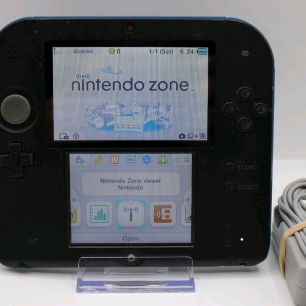 Nintendo 2DS Launch Edition Blue and Black Handheld System - Black/Blue Tested